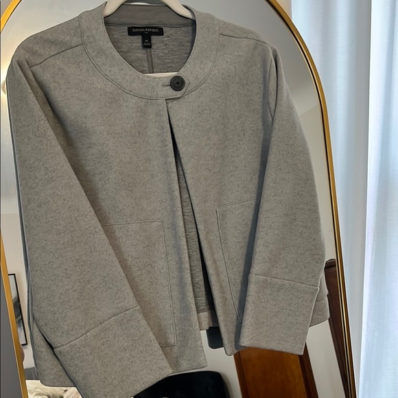 Gray Banana Republic Women's Jacket - Picture 3 of 4